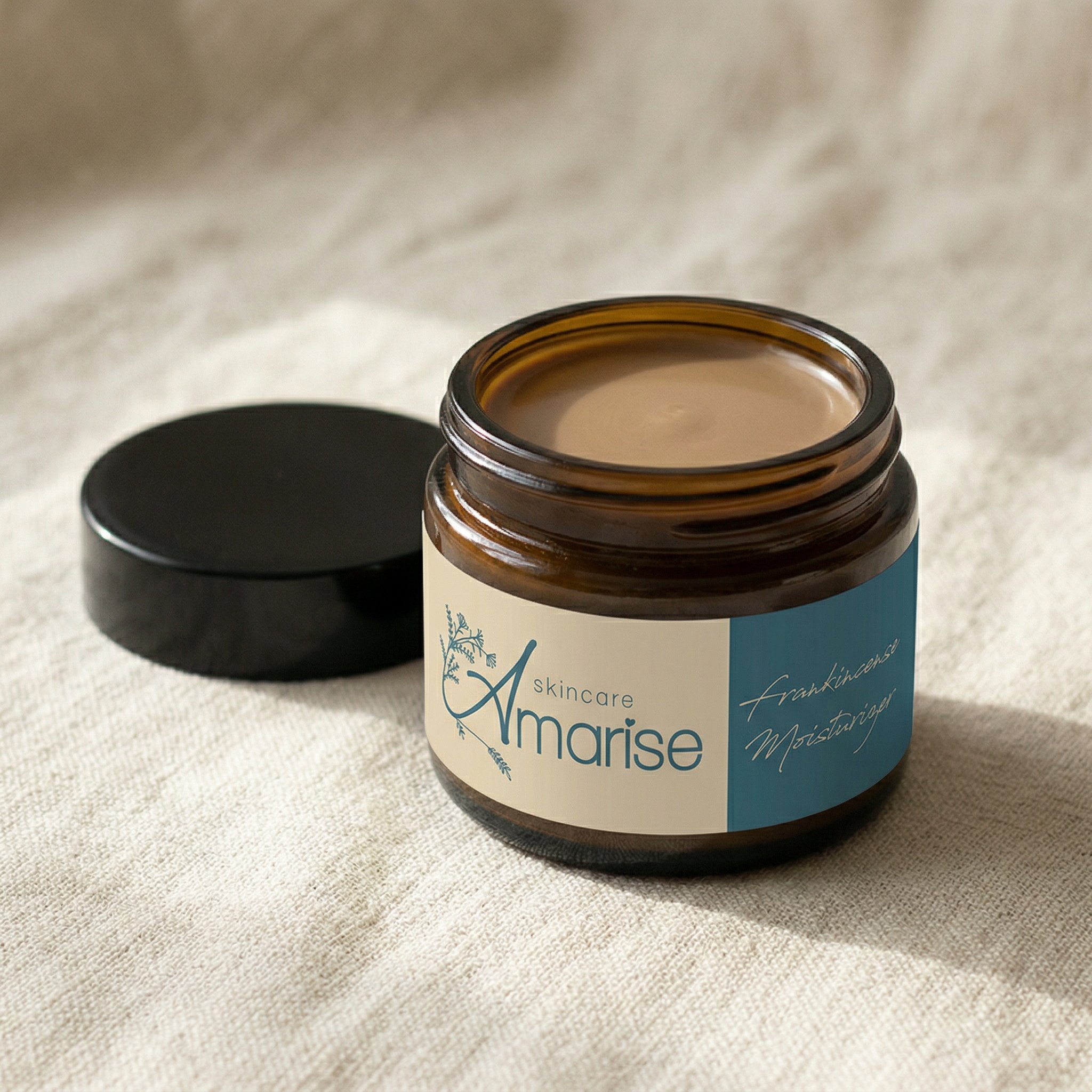 Frankincense Moisturiser gallery image 5